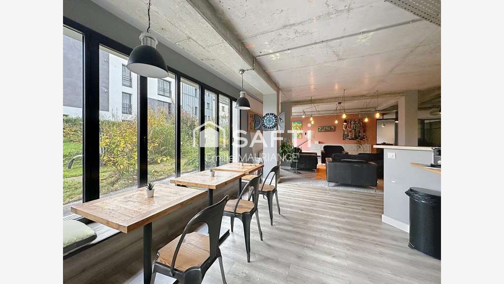 Plateau de bureaux à deux pas de l'Ile Versailles