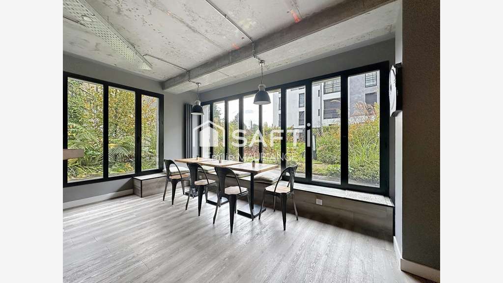 Plateau de bureaux à deux pas de l'Ile Versailles