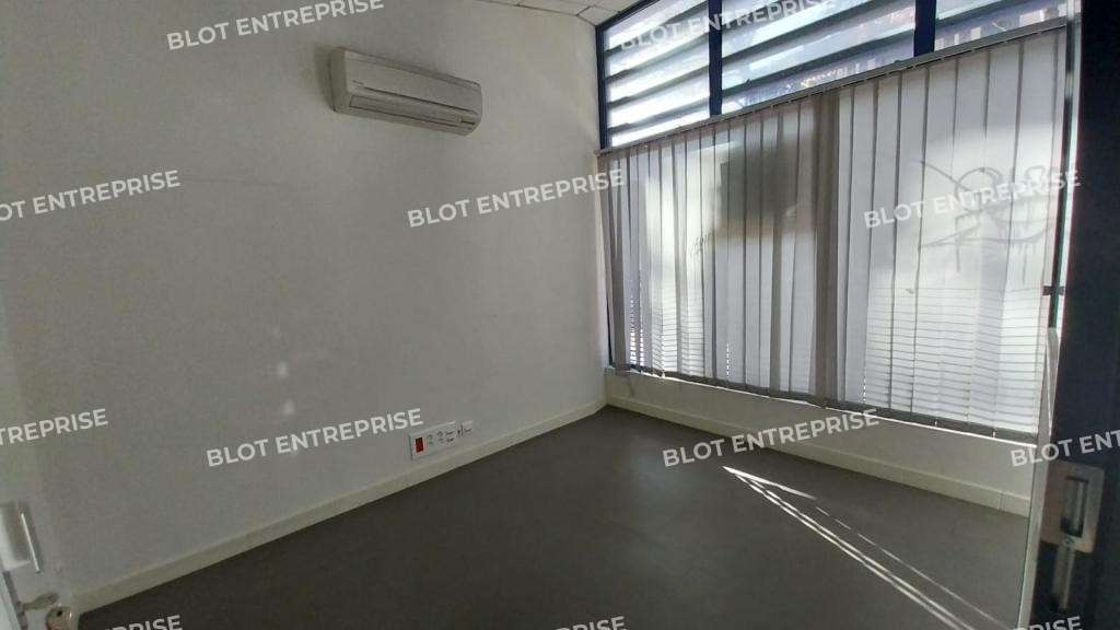 A vendre bureaux locaux commerciaux 205m² Nantes