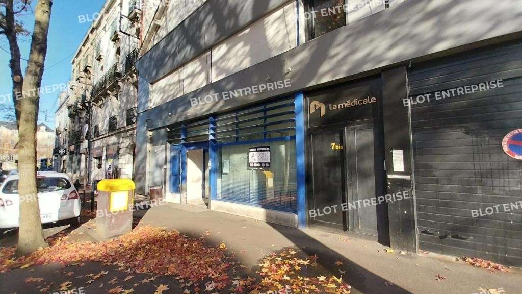 A vendre bureaux locaux commerciaux 205m² Nantes