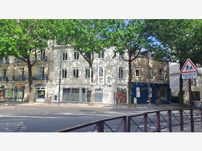 Vente immeuble bureaux 225m² Nantes République