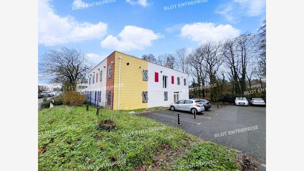 À VENDRE - BUREAUX 600 m² - NANTES