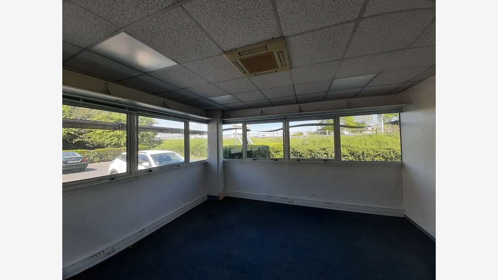 A vendre bâtiment de bureaux 550m² sur Nantes Est 