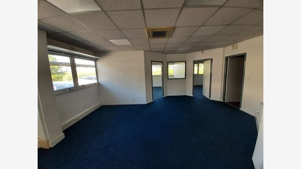 A vendre bâtiment de bureaux 550m² sur Nantes Est 
