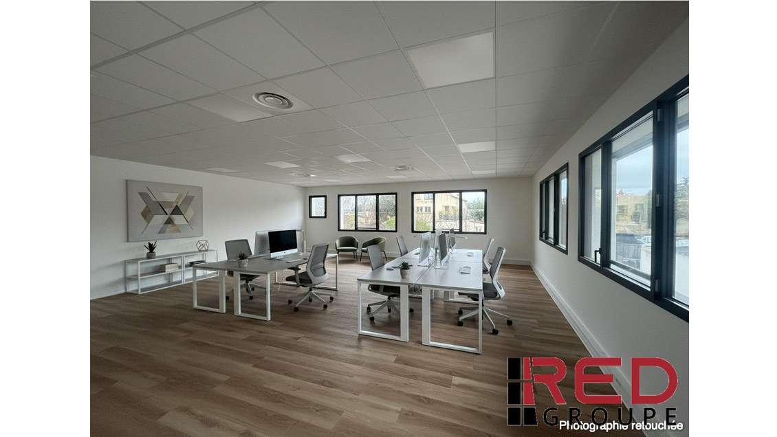 Vente bureaux 187m² à Éguilles ZA des Jalassières