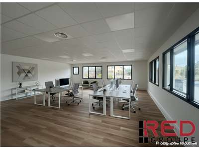 Vente Bureaux à Éguilles