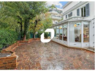 Vente Bureaux à Neuilly-sur-Seine