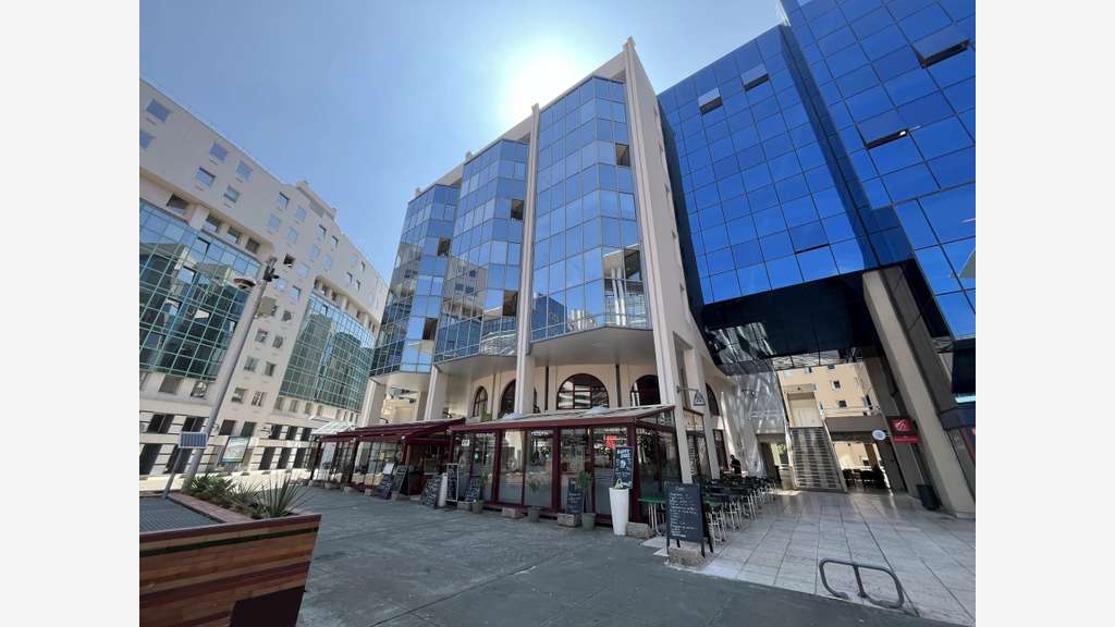 A vendre bureaux 91.45m² secteur Nice Arenas