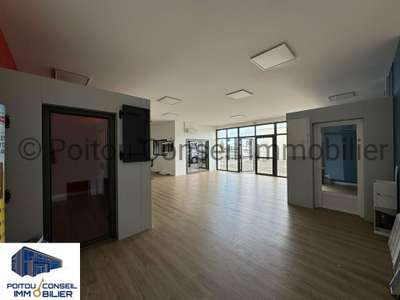Vente Locaux commerciaux - Boutiques à Niort