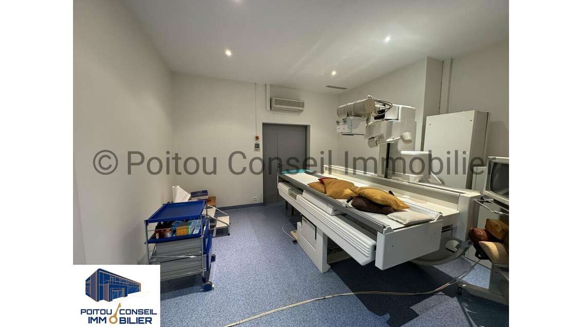 Vente bureaux 150m² à Niort prox clinique et gare