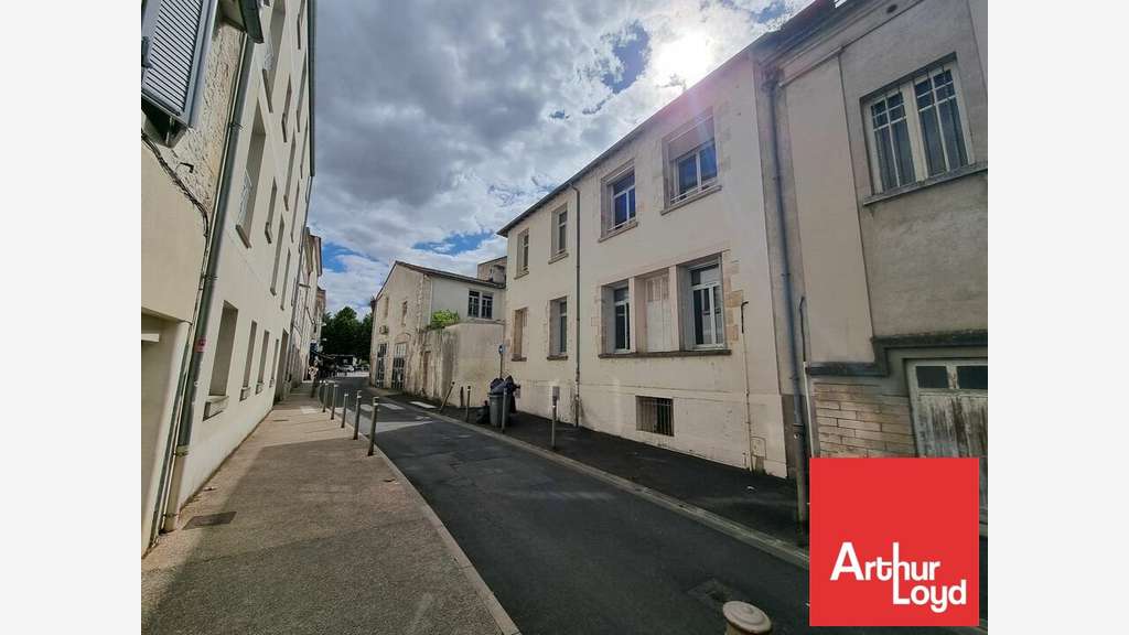 Bureaux à vendre à Niort hyper centre