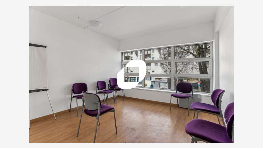 Vente Bureaux 102m² Noisiel