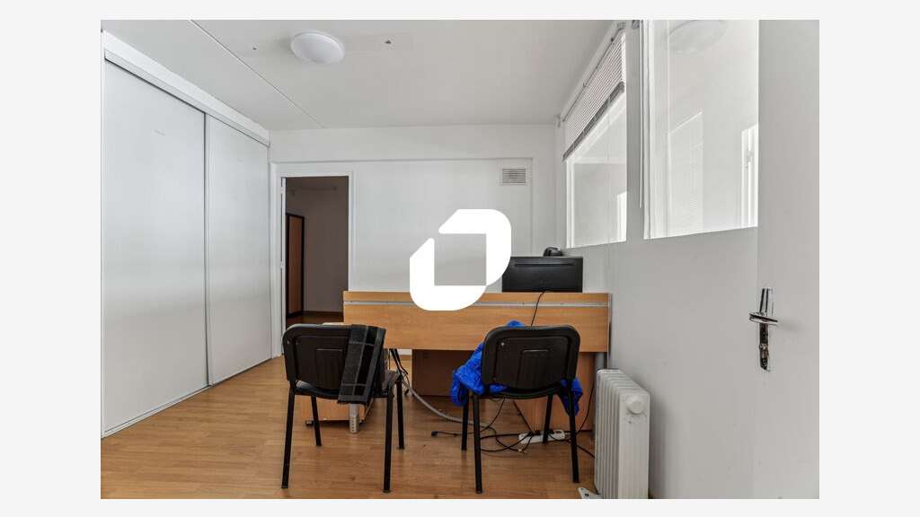 Vente Bureaux 102m² Noisiel
