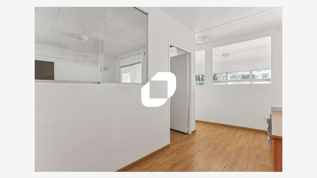 Vente Bureaux 102m² Noisiel