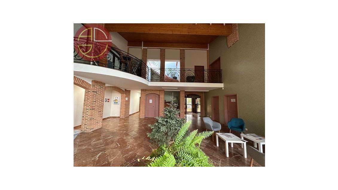 A vendre immeuble de bureaux 854m² à L'Union