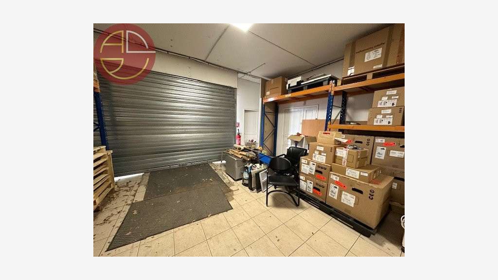 A vendre immeuble de bureaux 854m² à L'Union