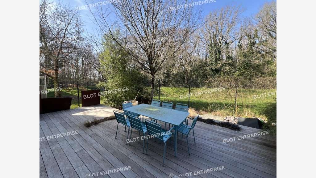 Vente superbe plateau de bureaux 543m² R+1 Orvault