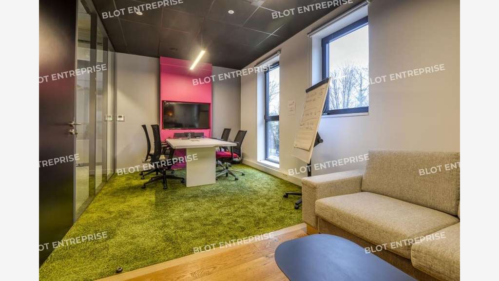Vente superbe plateau de bureaux 543m² R+1 Orvault