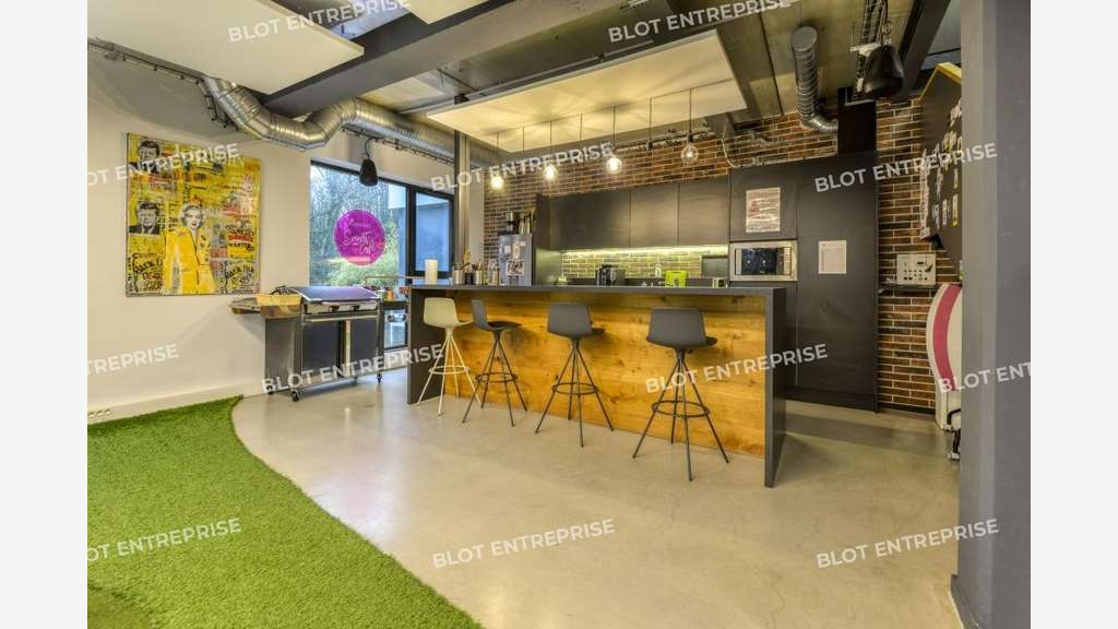 Vente superbe plateau de bureaux 543m² R+1 Orvault