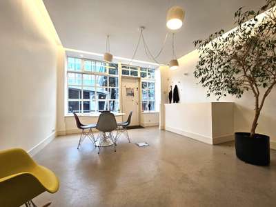 Vente Locaux commerciaux - Boutiques à Paris 11e