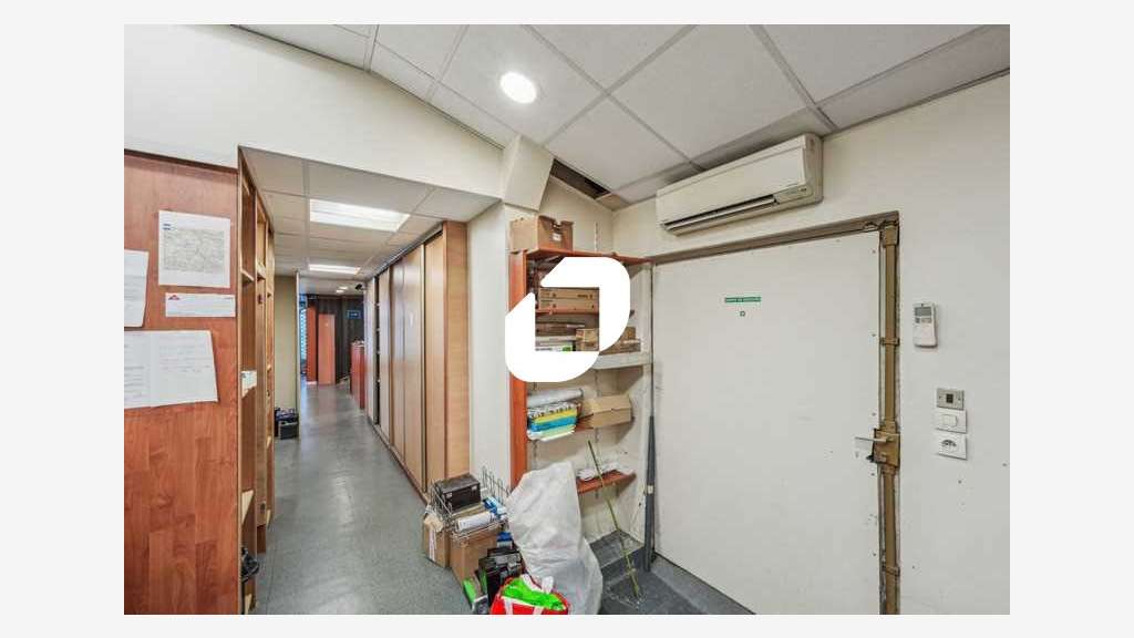 Vente Bureaux 158m² Paris
