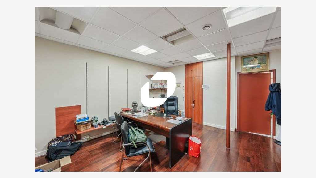 Vente Bureaux 158m² Paris
