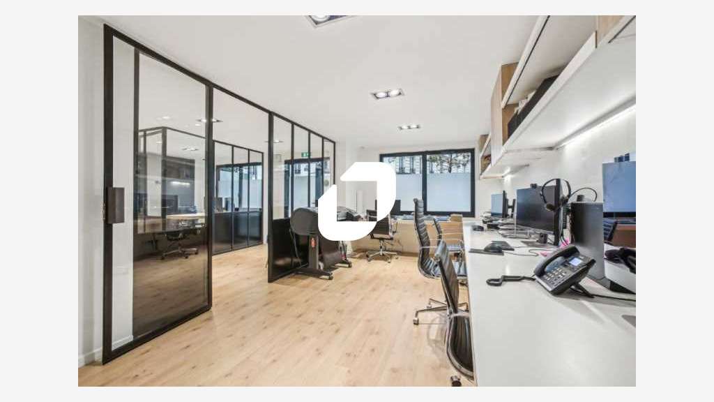 Vente Bureaux 120m² Paris