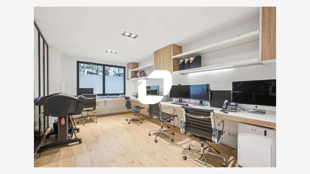 Vente Bureaux 120m² Paris