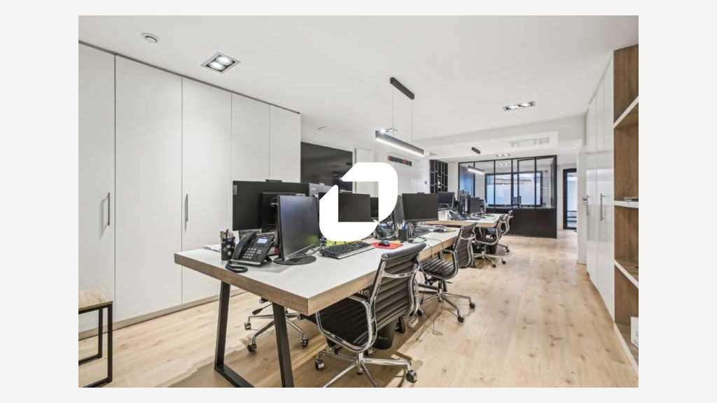 Vente Bureaux 120m² Paris