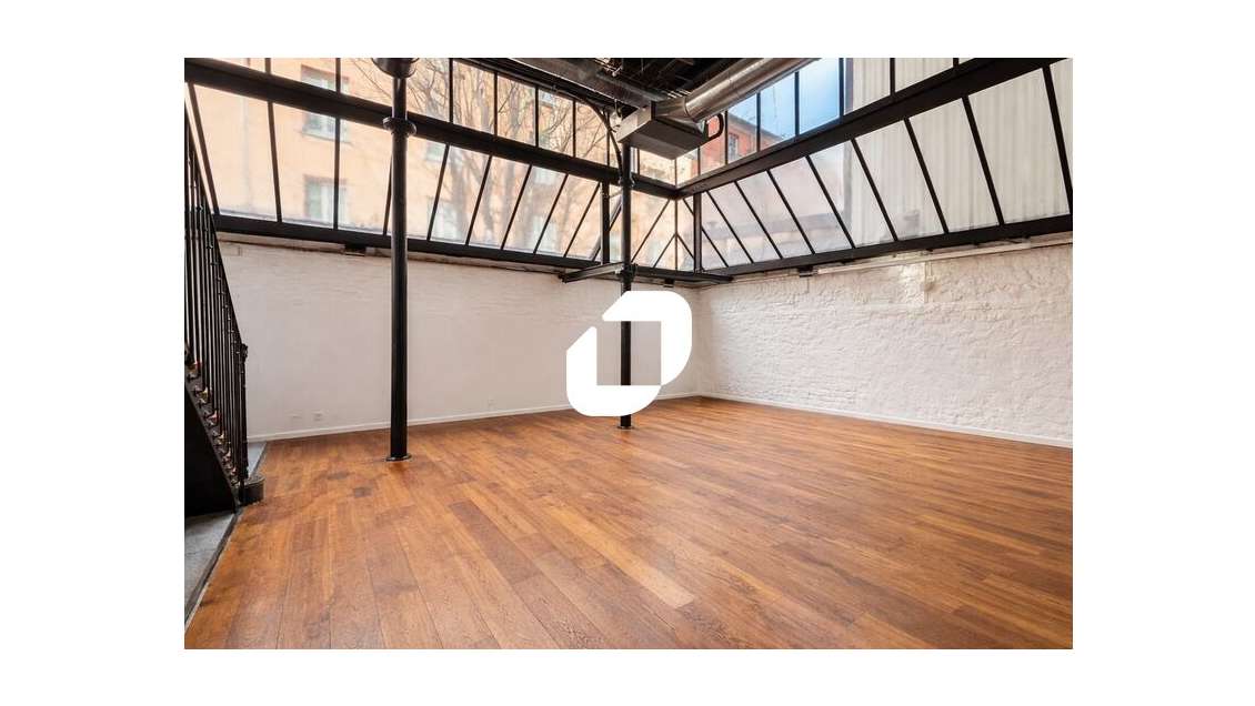 Vente Bureaux 610m² Paris