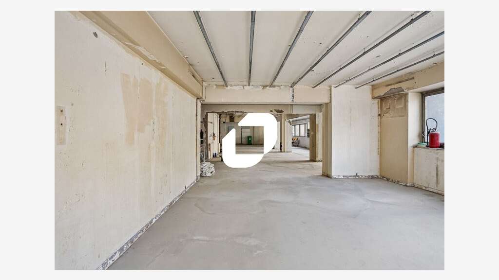 Vente Bureaux 222m² Paris