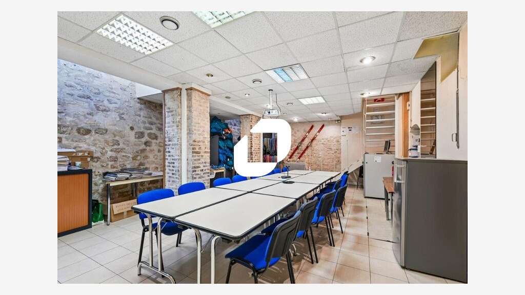Vente Bureaux 143m² Paris