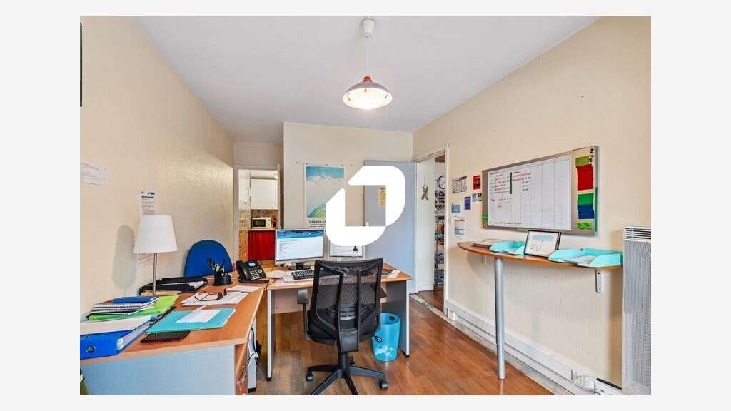 Vente Bureaux 143m² Paris