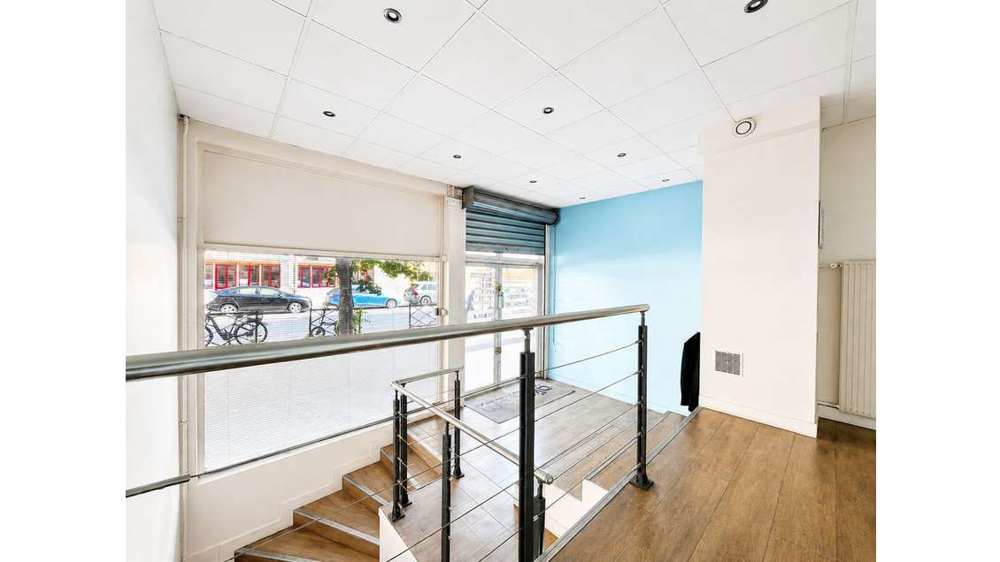 Vente bureaux de 186m² à Paris 75015