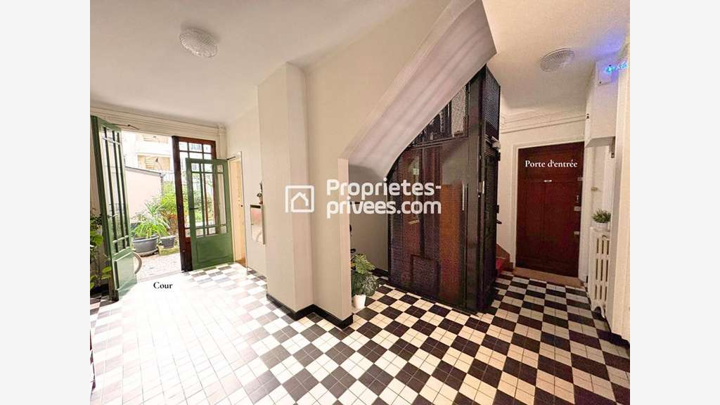 AV appartement 61.4m² Paris 15 proche Tour Eiffel