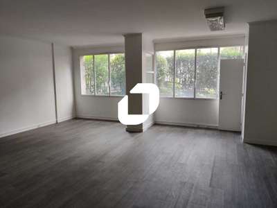 Vente Bureaux à Paris 16e