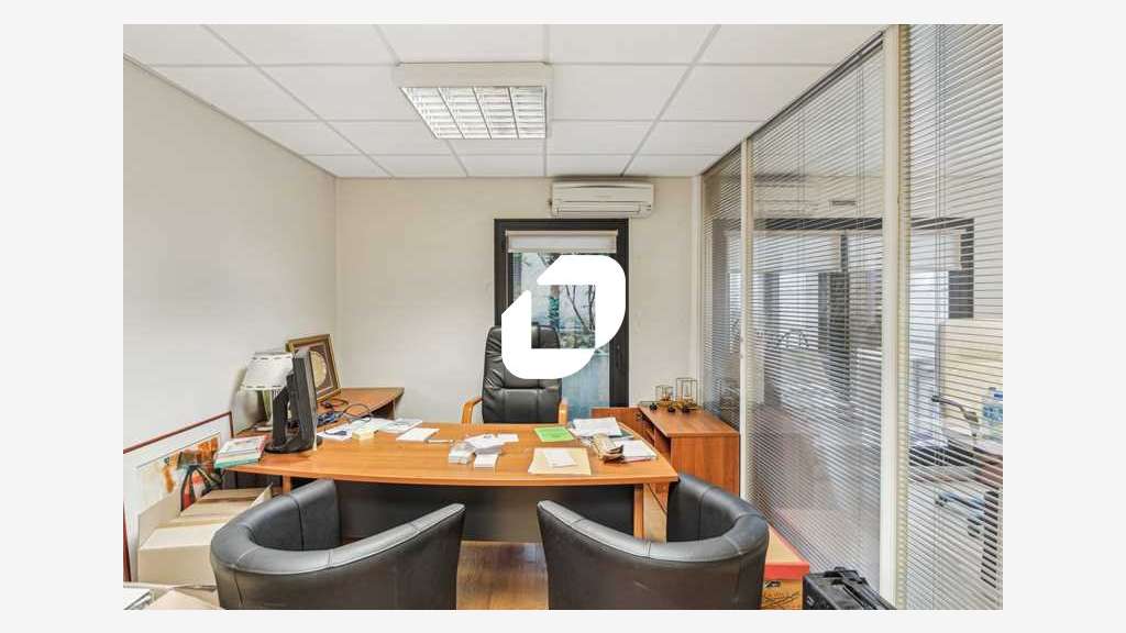 Vente Bureaux 261m² Paris
