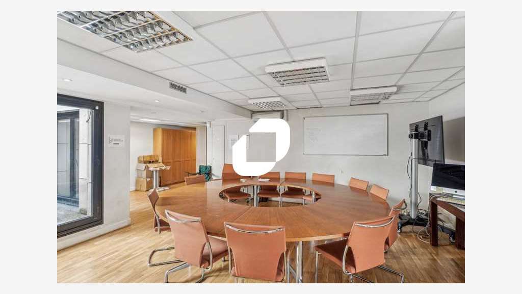 Vente Bureaux 261m² Paris