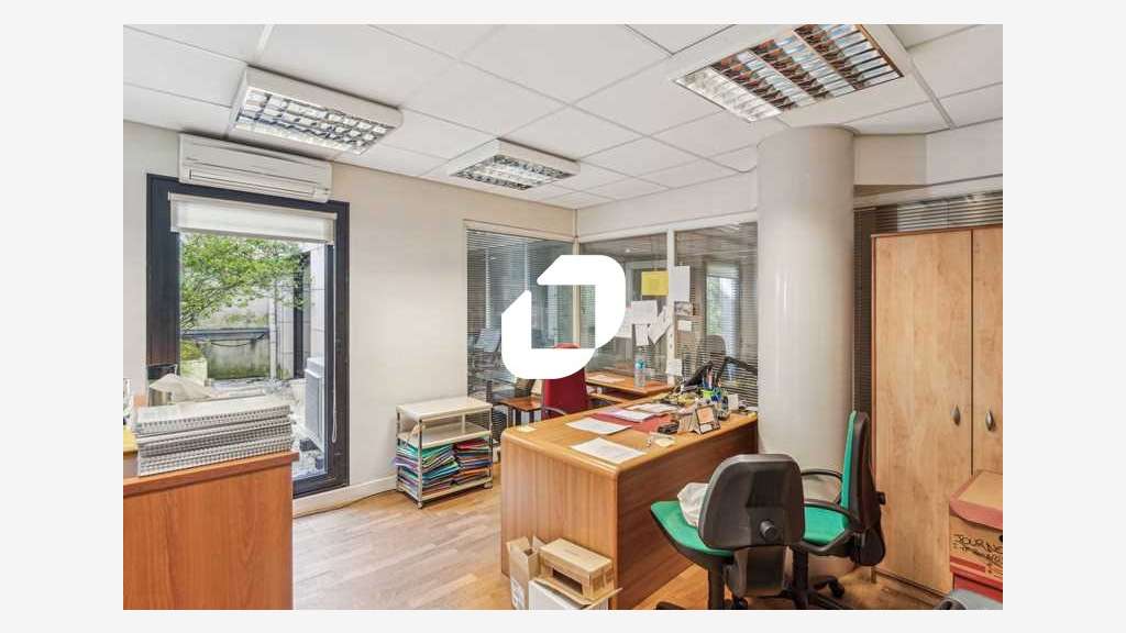 Vente Bureaux 261m² Paris