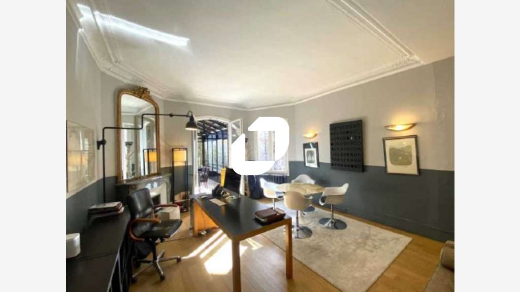 Vente Bureaux 580m² Paris