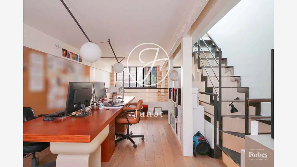 Vente local artisanal 76.49m² à Paris 18 Tardieu