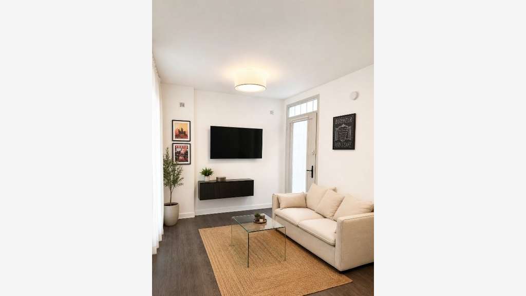 Local/bureau 49m² en RDC à vendre à Paris 75019