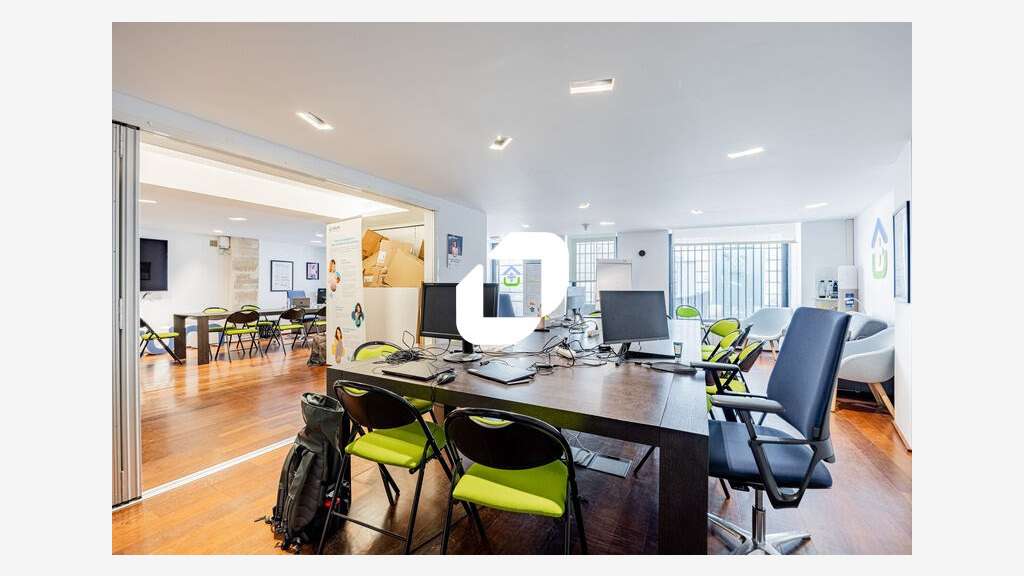 Vente Bureaux 112m² Paris