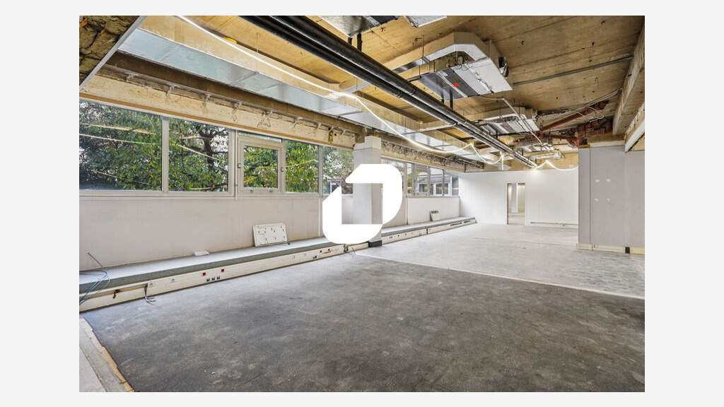 Vente Bureaux 736m² Paris