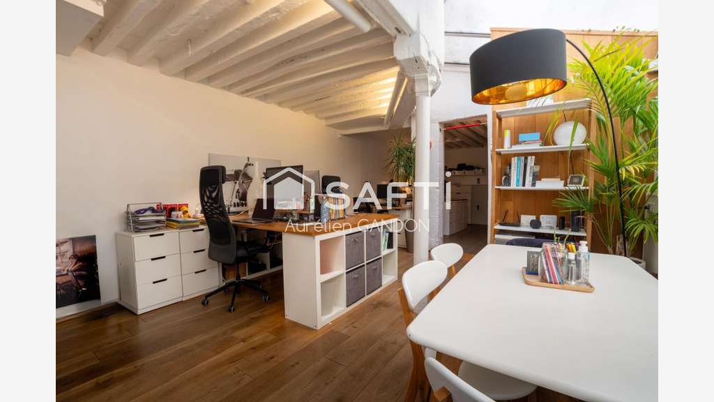 A vendre bureau 72m² à Paris 11e