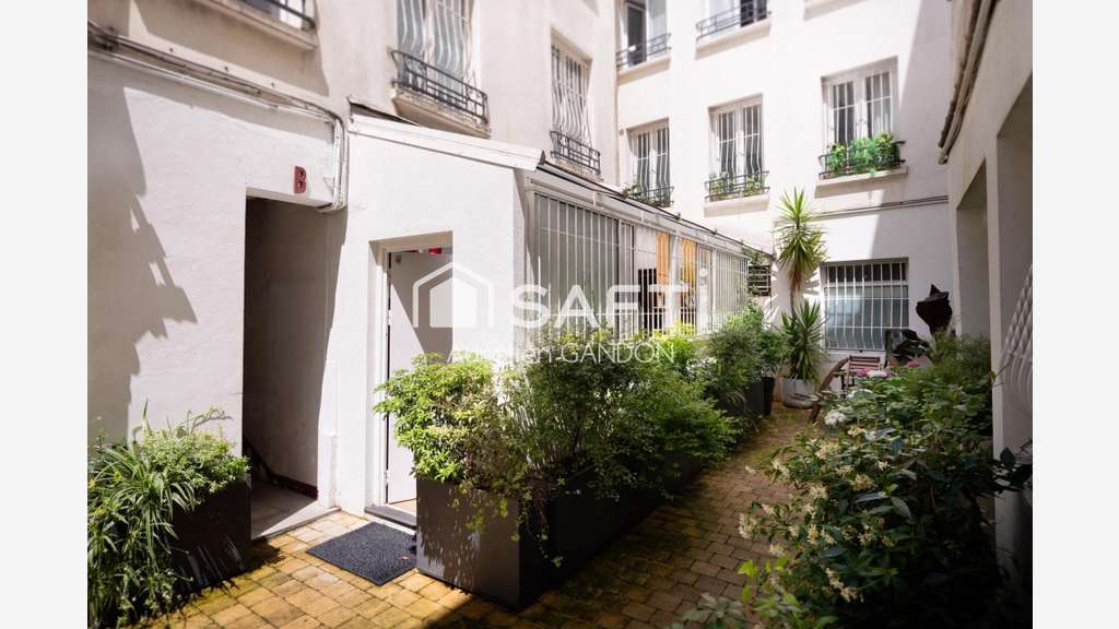 A vendre bureau 72m² à Paris 11e