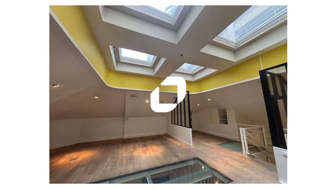 Vente Bureaux 172m² Paris