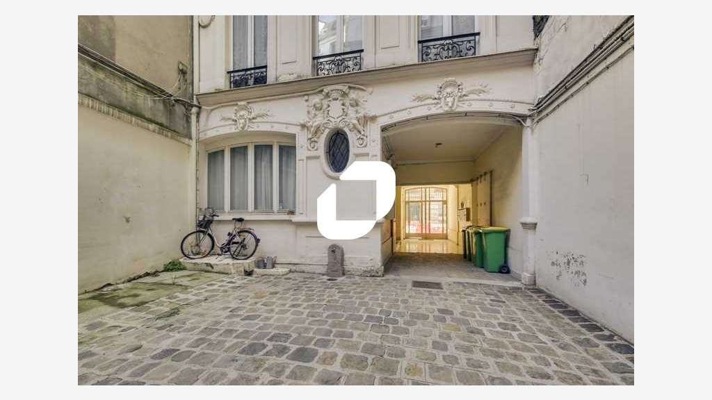 Vente Bureaux 97m² Paris