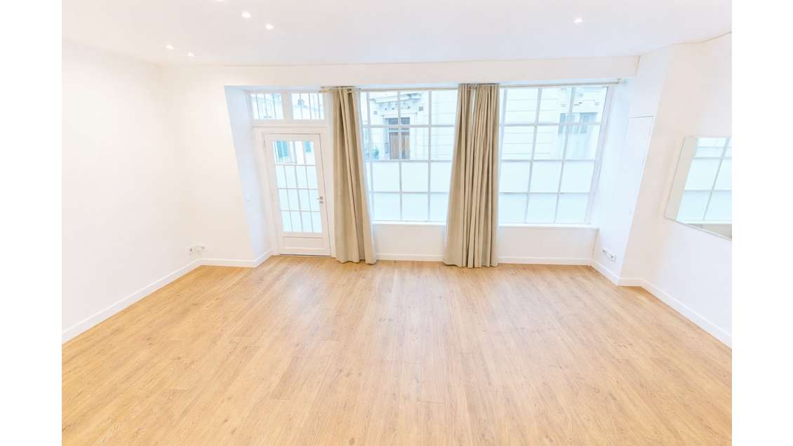 Vente bureaux 69,77m² Paris 09 quartier dynamique