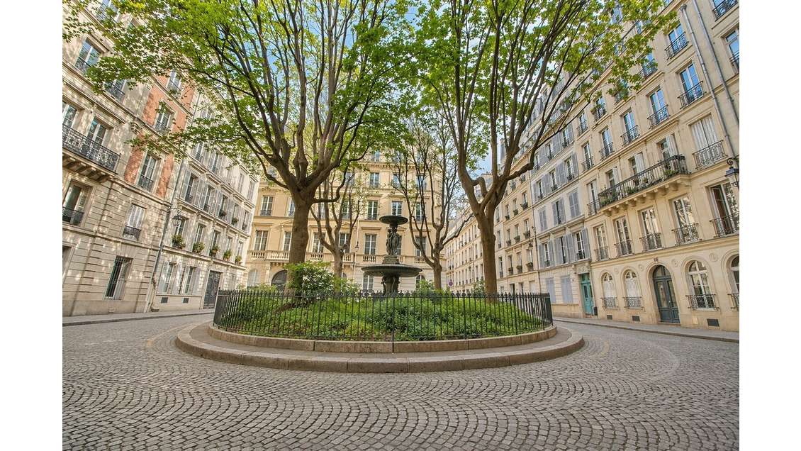 Vente bureaux de 87m² en RDC à Paris 75009